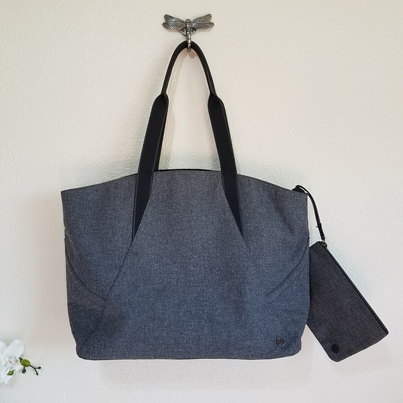 lululemon athletica Handbags - Lululemon Large Tote